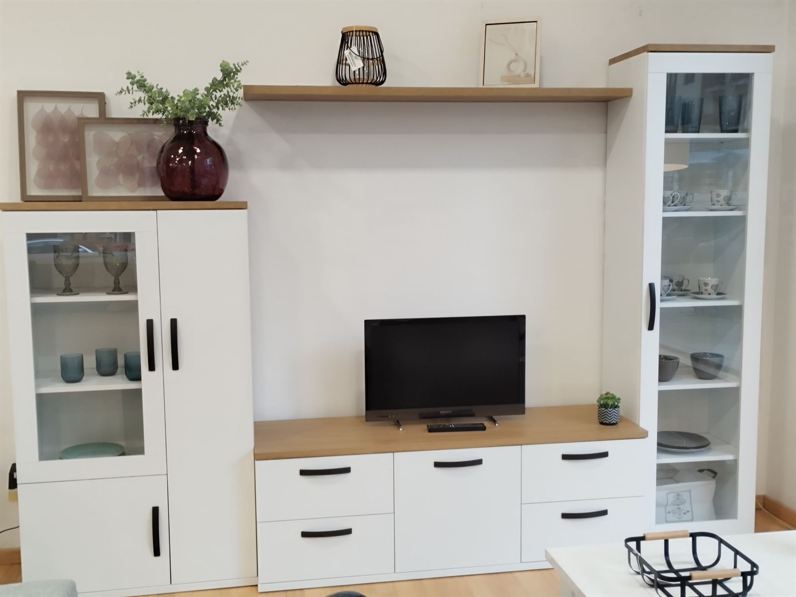 Apilable moderno - Imagen 1