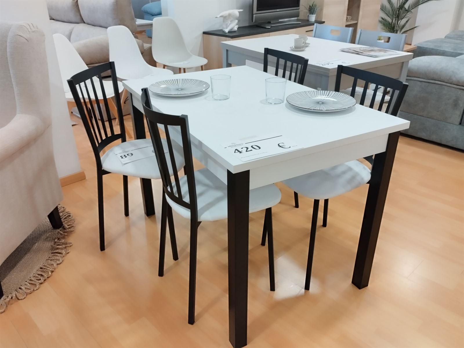 Mesa Cocina Ext. - Imagen 1