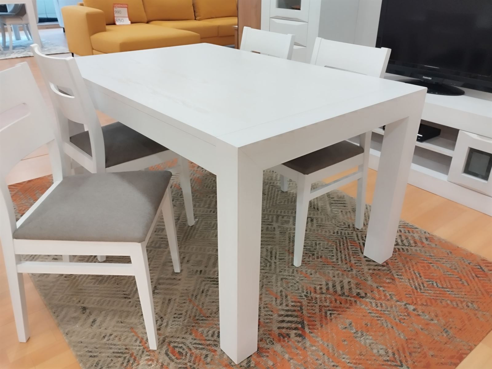 Mesa comedor Ext. - Imagen 1