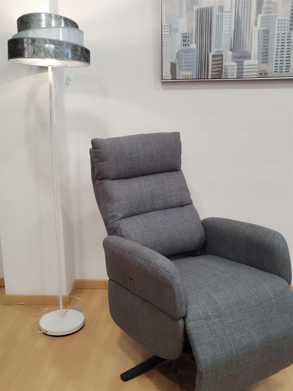 Sillón relax giratorio eléctrico - Imagen 1